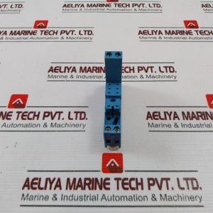 Finder 95.95.3 Relay Socket