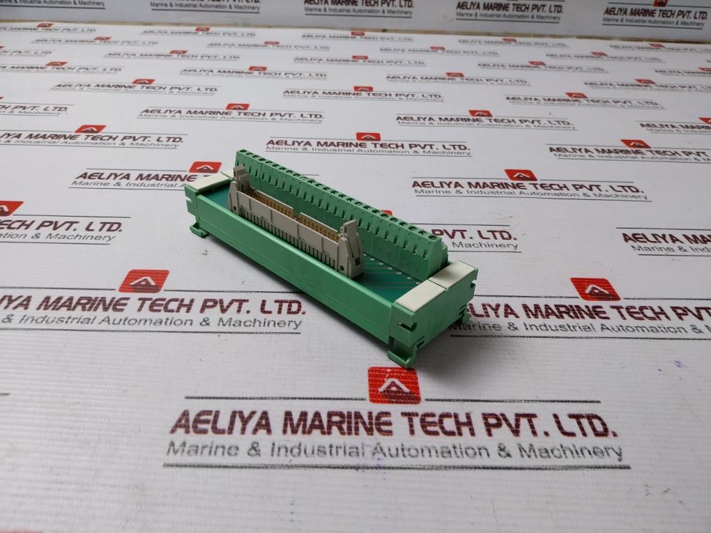 Phoenix Contact Um 45-flk50 Interface Module 2962612 - Aeliya Marine