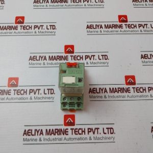 Releco C3-a30 Relay With E92191 Socket 10a 120vac