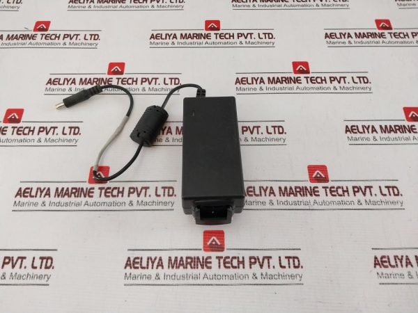 Sunny Sys1183-6524 Switching Adapter 50-60hz