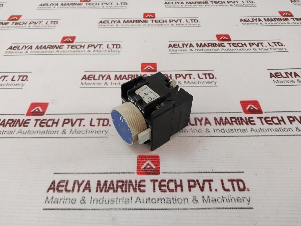 Telemecanique La2-d2 La3-d2 Time Relay - Image 3