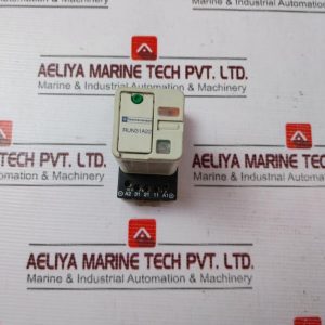 Telemecanique Run31a22 Relay With Socket Ruz 1a