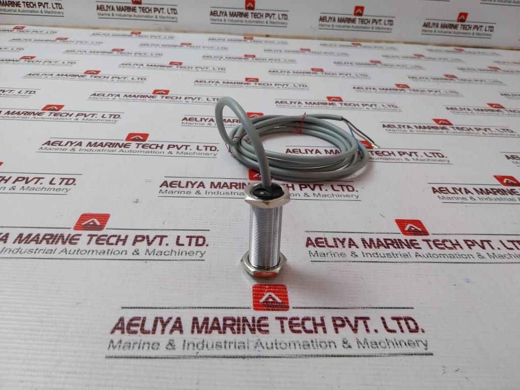 Turck Bi5-g18-ap6 Proximity Switch 24v Dc - Image 4