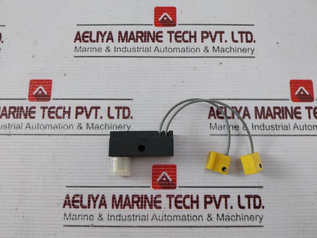 Turck Ni2-q9,5-ap6-0,1-fs4.4x3/s304 Inductive Proximity Sensor - Image 3