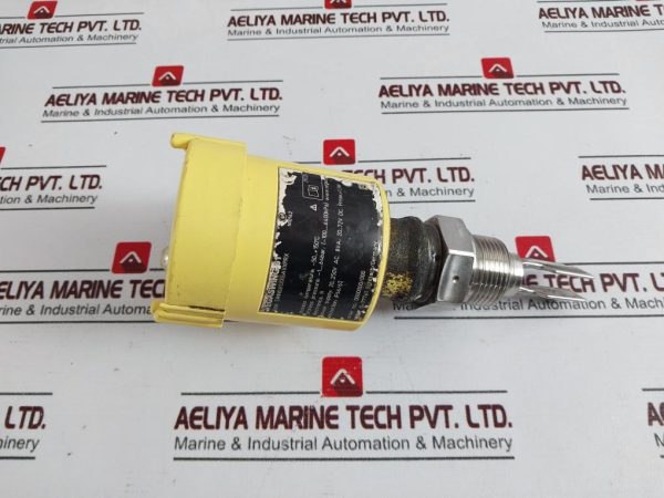 Vega Vegaswing 61 Vibrating Level Switch Swing61 - Aeliya Marine