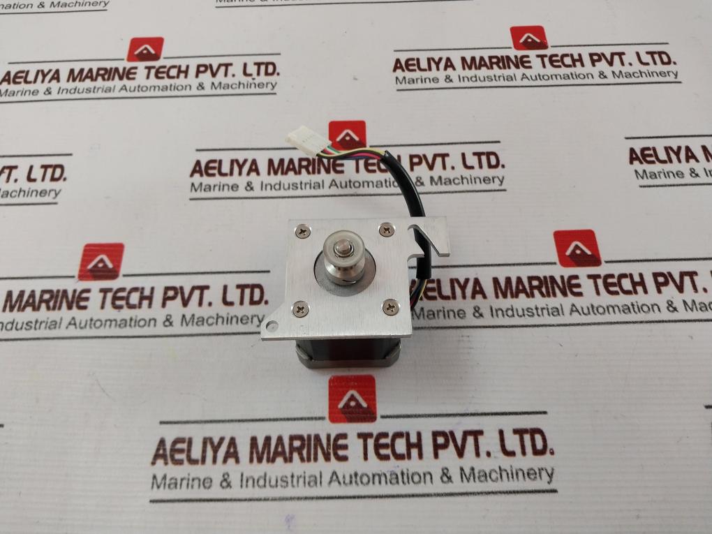 Vexta Pk245-02aa-c7 Stepping Motor - Image 3