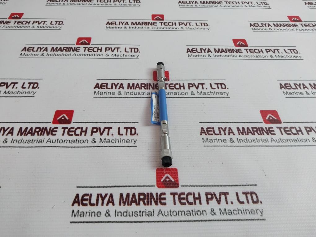 Waters 186002619 4.6 X 100mm Column - Image 3