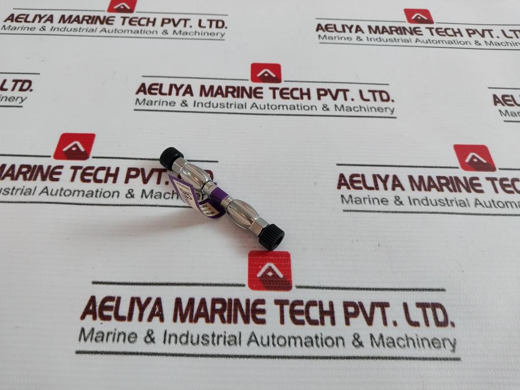 Waters 186003046 2.1 X 30mm Column - Image 3