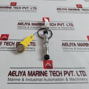 Waters 186004117 2.1 X 30mm Column