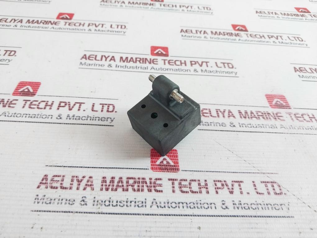 Waters Wat044893 Pump Pressure Transducer - Image 4