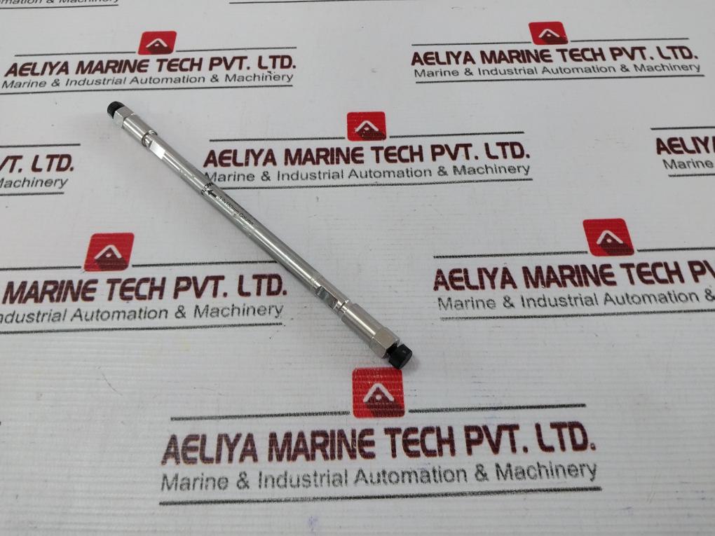 Waters Wat046980 3.9 X 150mm Column - Image 3