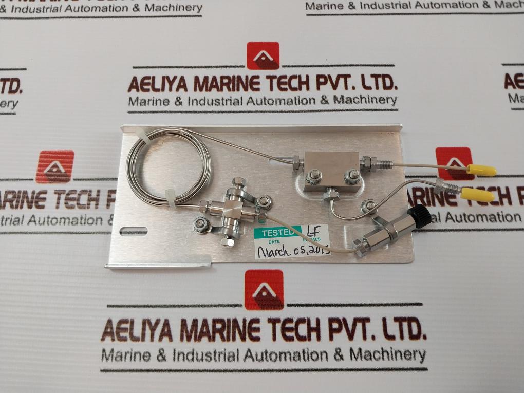 Waters Wat095098 / Wat015674 Plastic Compression Protective Cap 289001107 - Image 3