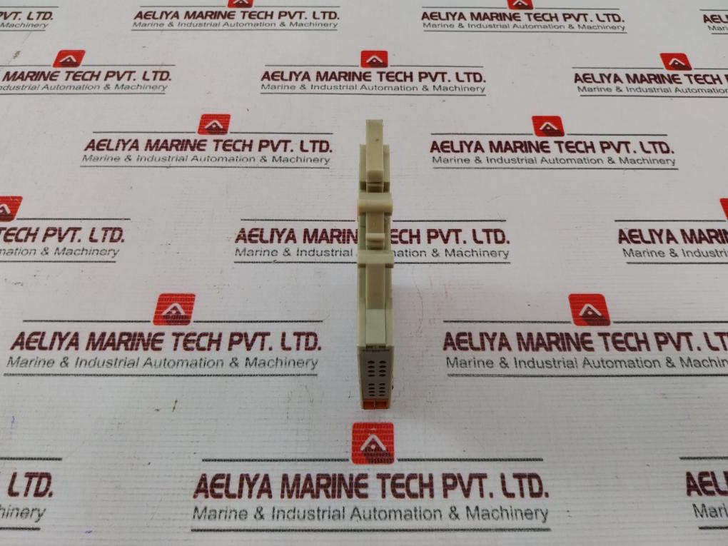 Weidmuller G468-0001 Ultra Slimpak Conditioner Isolator - Image 4