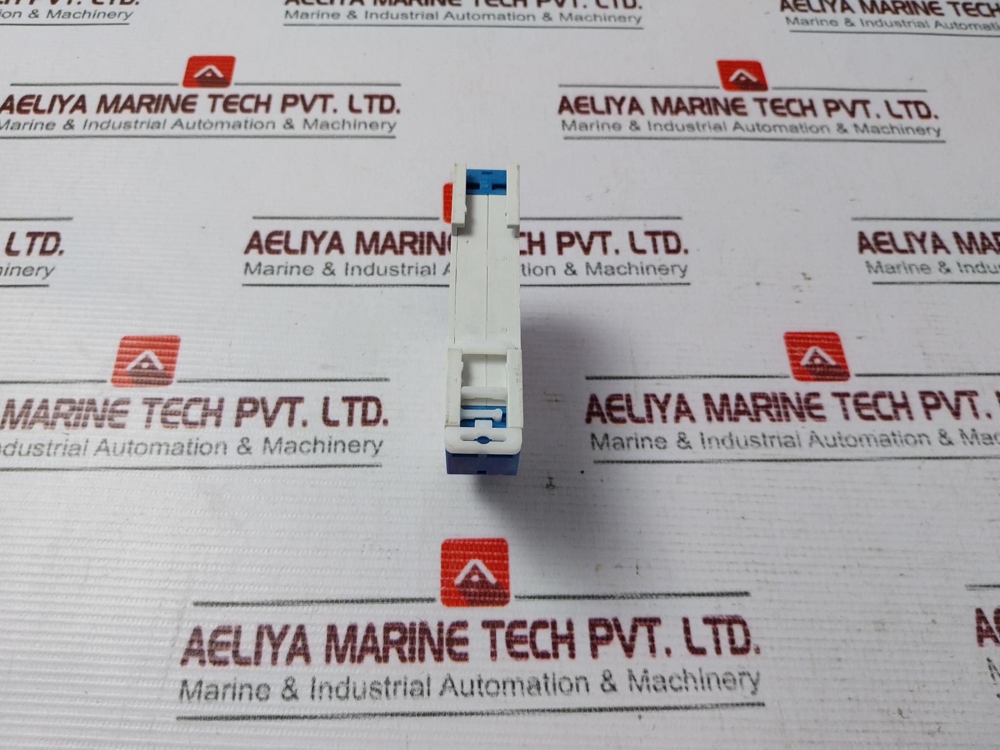 Eltako S12-100 Electromechanical Impulse Switch - Image 4