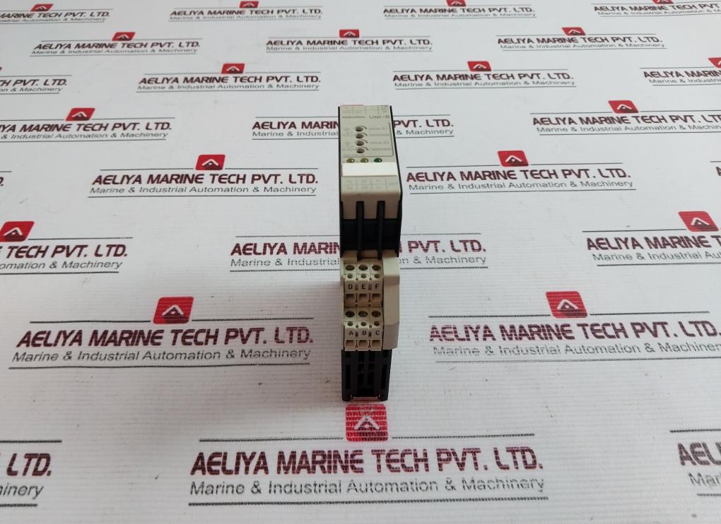 Entrelec Uni-r Relay Converter 250v