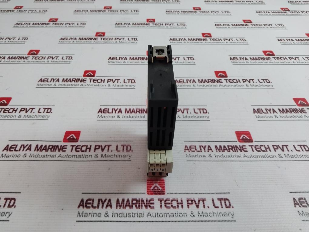 Entrelec Uni-r Relay Converter 250v - Image 4