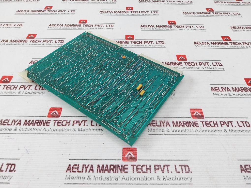 Simrad 381-064053.2 Pcb Card Rev 3 - Image 4