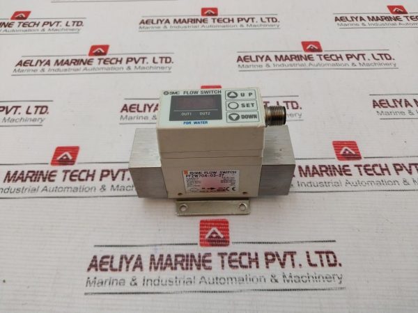 Smc Pf2w704-03-27 Digital Flow Switch 24v