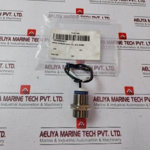 Telemecanique Xs1 M30ab120sb4 Proximity Sensor