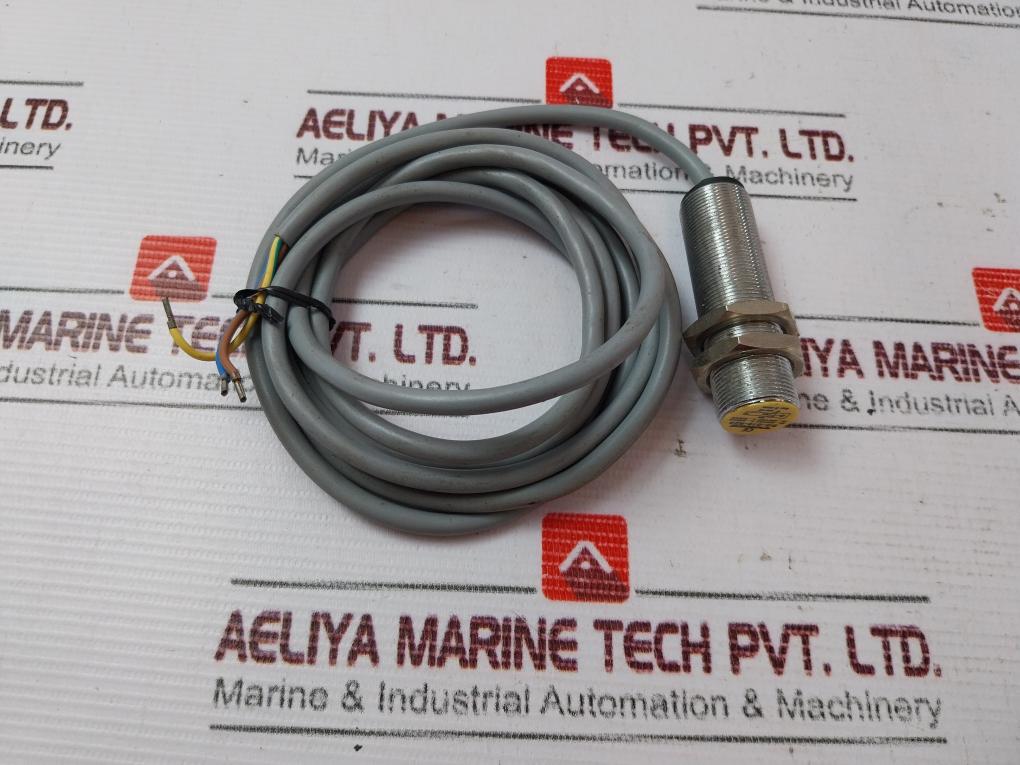 Turck Bi5-g18-rz3 Inductive Sensor 250vac