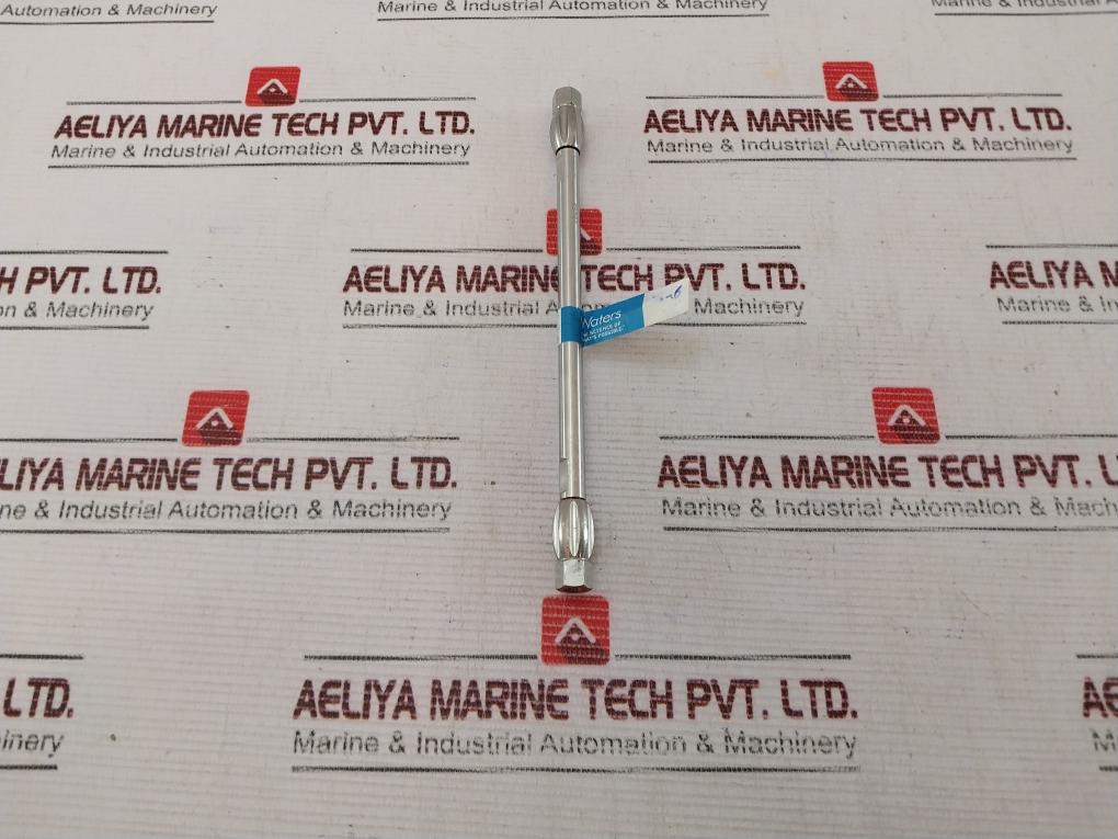 Waters 186000490 4.6 X 150mm Column
