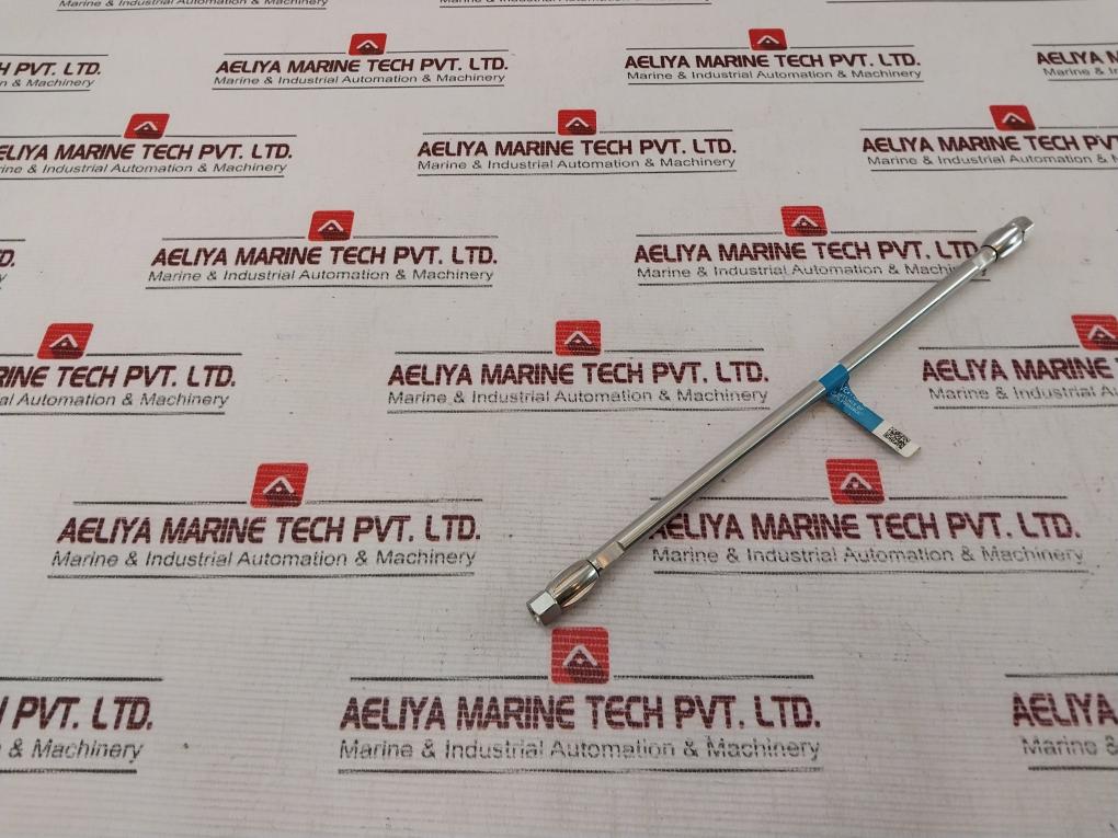 Waters 186000496 4.6x250mm Column - Image 3