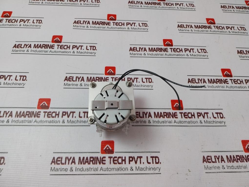 Watson Marlow Saia 040.ja1m.e1c Panel Mount Pumps 240v