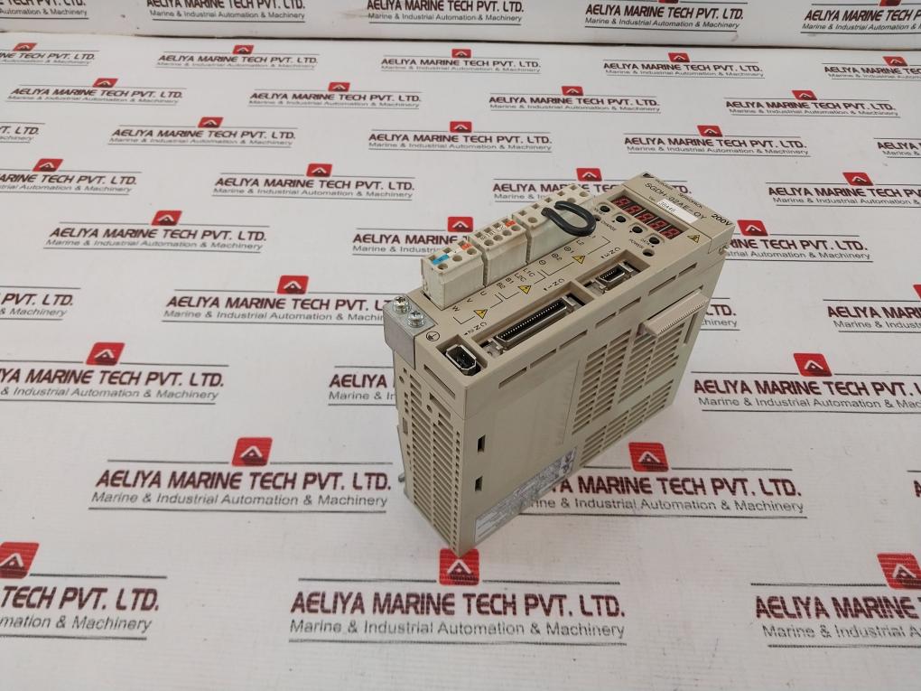 Yaskawa Sgdh-02ae-oy Servo Drive - Image 3