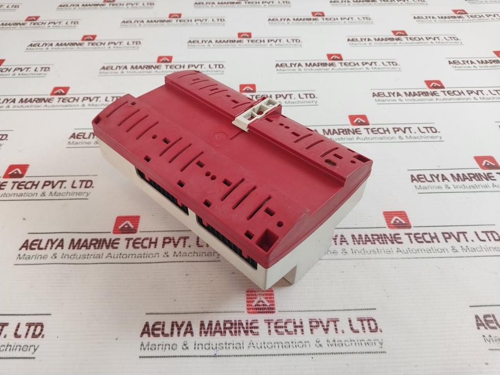 Tac Xenta 302 Programmable Controller 250vac - Image 5