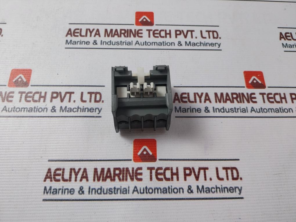 Abb Ca5-22m Auxilary Contact 690v - Image 4