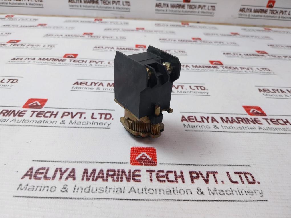 Telemecanique Xbf-l11 Pilot Light Base - Image 4