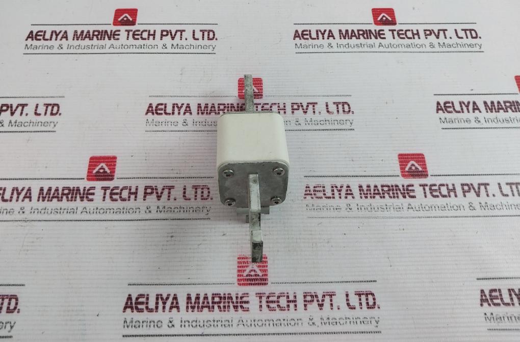 Bussmann 170l4924 Fuse 200a 660v~ - Image 4