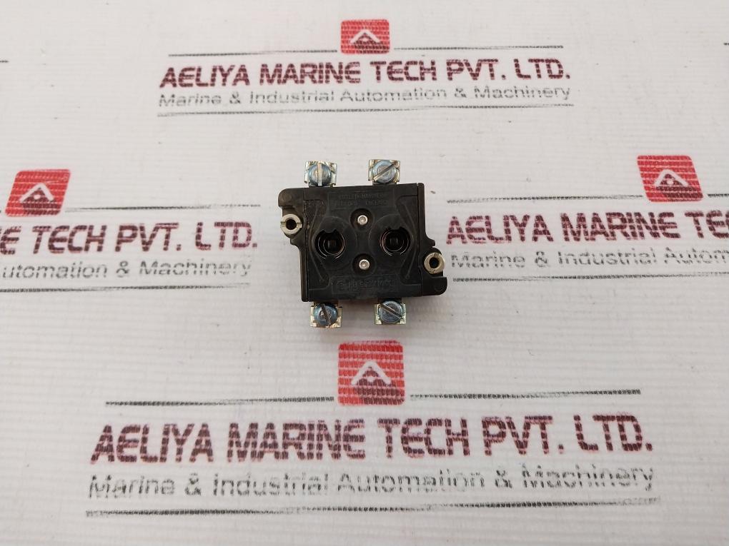 Cutler-hammer 91000t Contact Block 600v - Image 4