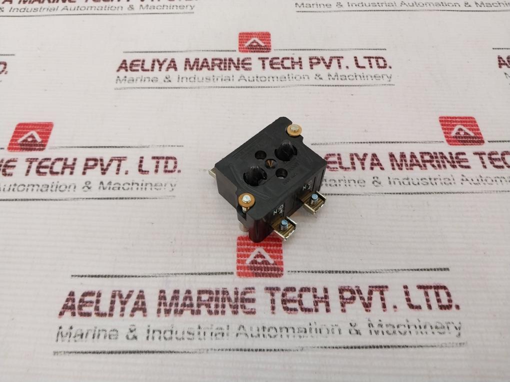 Cutler-hammer 91000t Contact Block 600v - Image 3