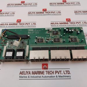 D-link Des-1024r+ Rev-e2 Fe Switch With One Slot 94v-0
