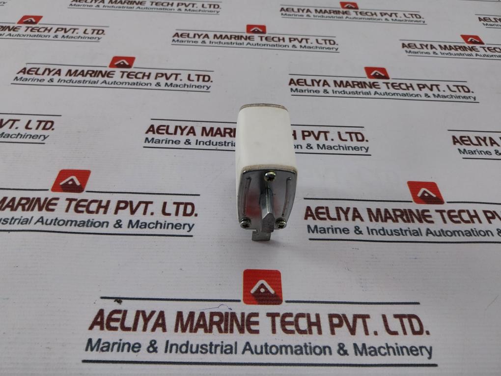 Eia Nh-00/00c Fuse 500v - Image 4