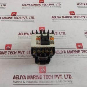 Fuji Electric Sc-05 Magnetic Contactor 380-440 V