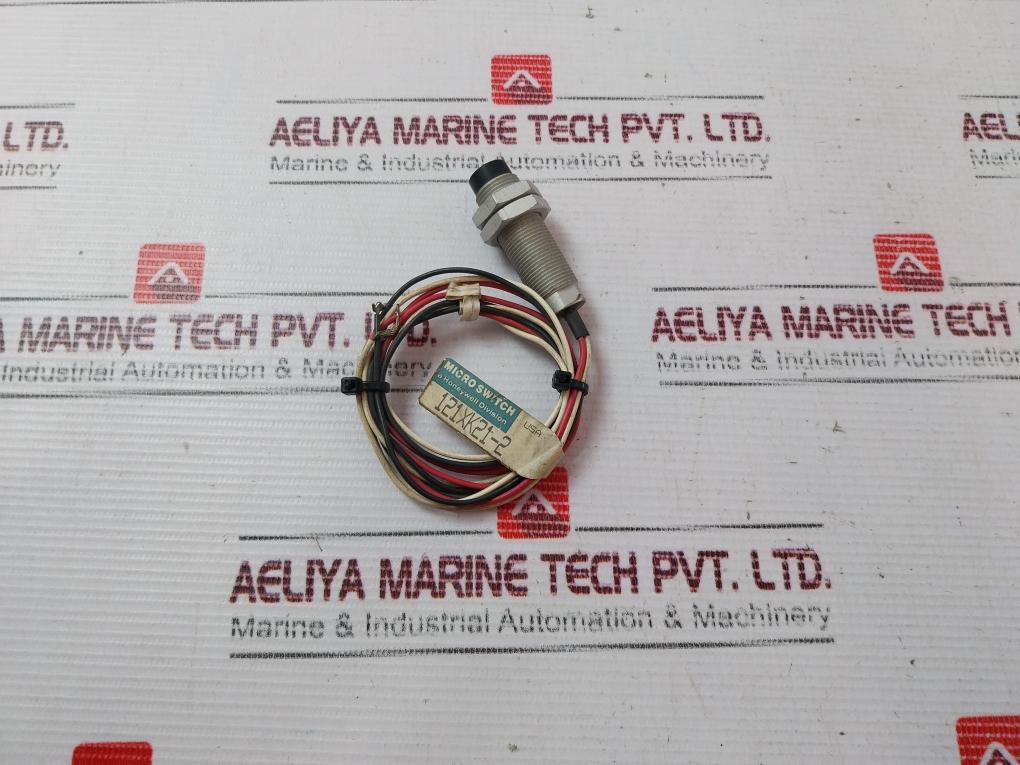 Honeywell 121xk21-2 Proximity Switch