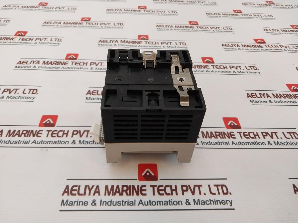 Moeller Le4-116-xd1 Digital Output Module 24vdc, 0,1a - Image 4