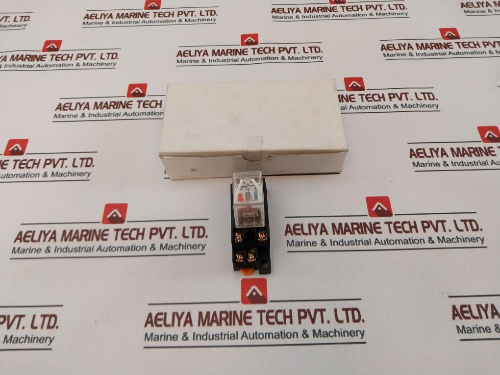 Oen 38a-2-240-sl Relay With Base