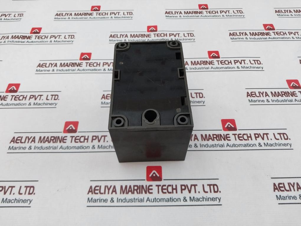 Omron 61f-11h Floatless Level Switch Relay Unit 24v - Image 4