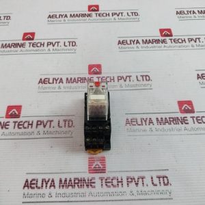 Omron My4in Relay With Base 5a 250 Vac