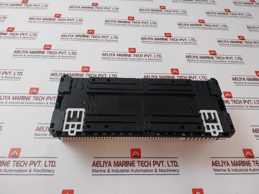 Sauter Ey-rc502f001 Automation Station Modular 230vac - Image 4