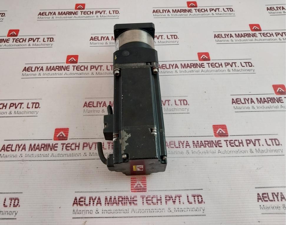 Schneider Electric Bch0602o12a1c Servo Motor 110v - Image 4