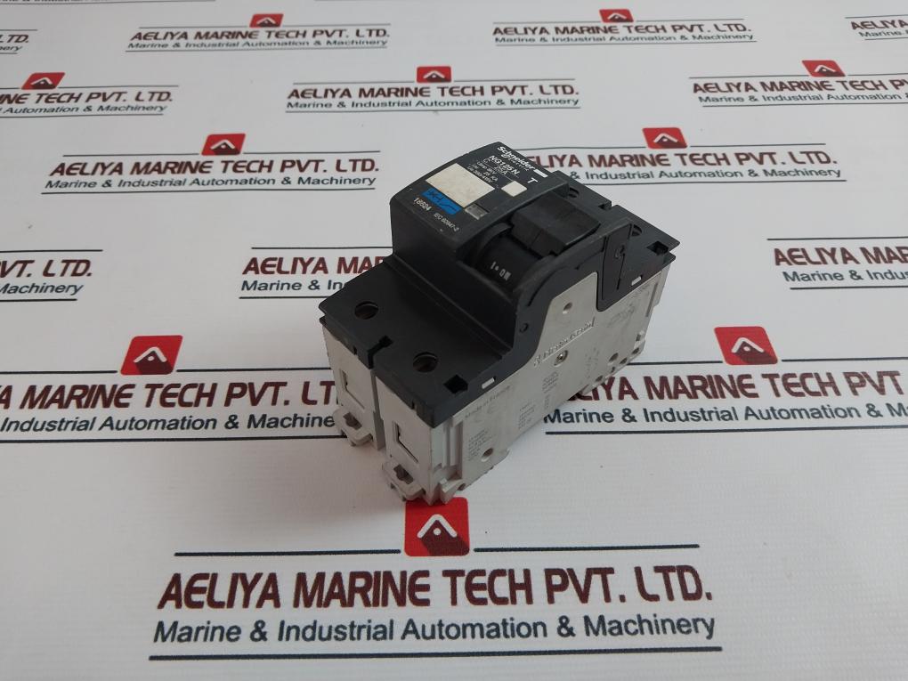 Schneider Electric Merlin Gerin Ng125n Circuit Breaker 50/60hz - Image 3