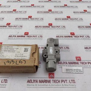 Versa Vsp-3501-316 Pneumatic Directional Valve