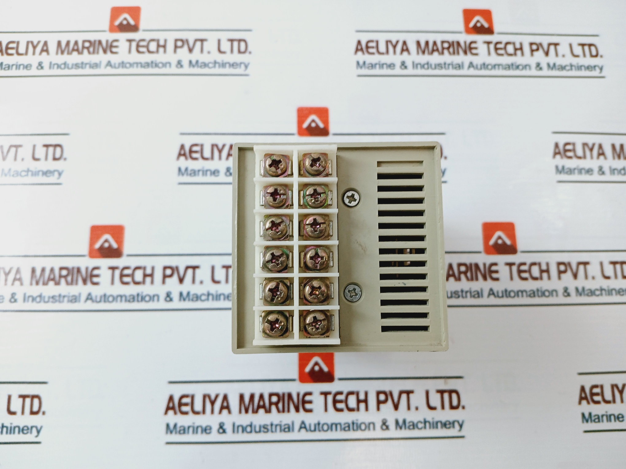 Styb Xmtd-2202 Digital Display Regulator 220v - Image 4