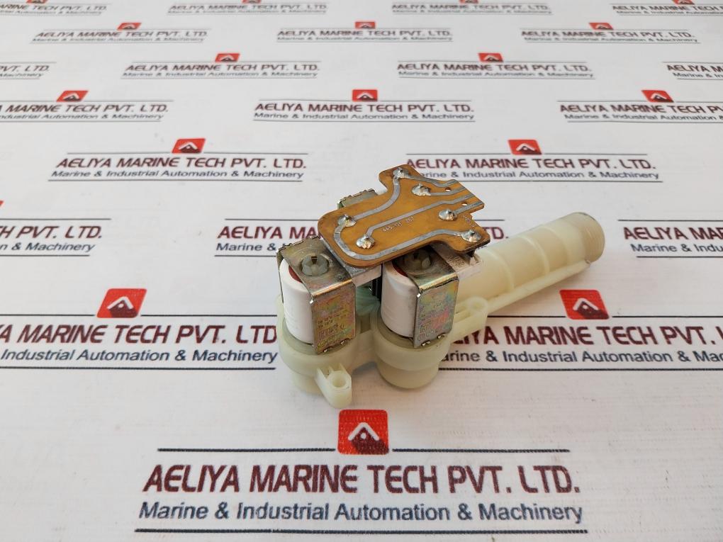 645-175 252 Et90/a Solenoid Valve 240v - Image 3