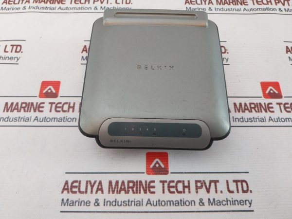 Belkin F5d5131-5 Network Switch