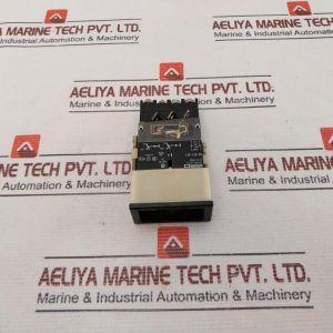 Eao 03-421-011 Pushbutton 300vac